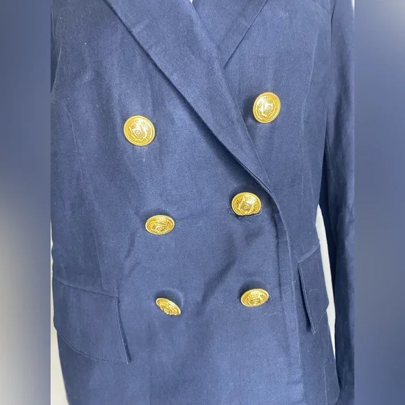 FRAME Double Breasted Shrunken
Blazer - Picture 11 of 13